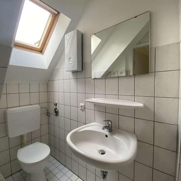 *** frisch renovierte helle 1-Zimmer-Wohnung - Aachener Innenstadt ***