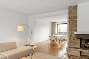 Platz für die ganze Familie – Haus mit Garten, Balkon & Kamin – Die vollständige Adresse der Immobilie erhältst du vom Anbieter., 45257 Kupferdreh, Essen – Vorschaubild 4