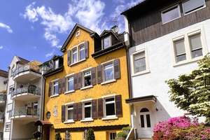 Großzügiges Dreifamilienhaus in Baden-Baden mit 2 Terrassen und Gartenbereich – Die vollständige Adresse der Immobilie erhältst du vom Anbieter., 76530 Weststadt, Baden-Baden – Vorschaubild 4