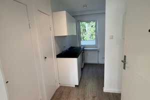 Helles, teilmöbliertes 1-Zi.-Apartment mit Balkon in Barmbek-Süd – Heitmannstraße 46a, 22083 Hamburg – Vorschaubild 6
