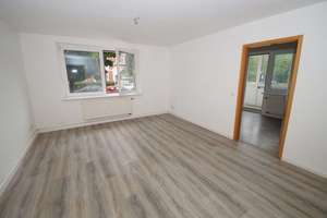 Fast 5 % Rendite- Provisionsfrei -  jetzt schnell sein ! 2-Zi.-Wohnung mit Wintergarten in Erfurt! – 99085 Krämpfervorstadt, Erfurt – Vorschaubild 2