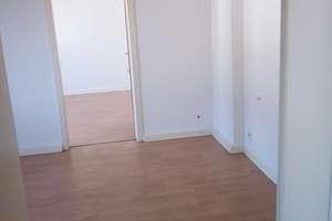 Nachmieter gesucht für 1,5 Zimmer Wohnung ab 15. März oder 1. April – Rohrstraße  8A, 41065 Lürrip, Mönchengladbach – Vorschaubild 1