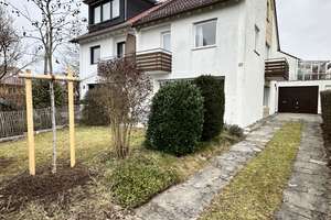 Liebevoll renovierte und möblierte Doppelhaushälfte - Neuhausen auf den Fildern