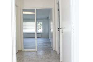 Teilmöblierte 2-Zimmer-Wohnung mit Balkon in Hamburg-Hummelsbüttel – Lentersweg 1, 22339 Hummelsbüttel, Hamburg – Vorschaubild 9