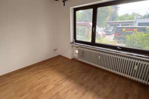 Möbliertes Zimmer in München-Trudering – ruhig & bezugsfertig – Zehntfeldstraße 237, 81825 Waldtrudering, München – Vorschaubild 2