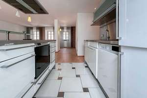 Mitten in der Altstadt – großzügige 3-Zimmer-Wohnung mit Balkon & Stellplatz – Die vollständige Adresse der Immobilie erhältst du vom Anbieter., 90403 Altstadt, Sankt Sebald, Nürnberg – Vorschaubild 8