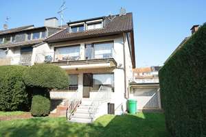 Komplett bezugsfrei: 2-Fam.-Eckhaus mit ca. 227 m² wohnlich ausgebauter Fläche in K – Die vollständige Adresse der Immobilie erhältst du vom Anbieter., 51069 Dünnwald, Köln – Vorschaubild 2