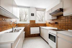 Property thumbnail 12