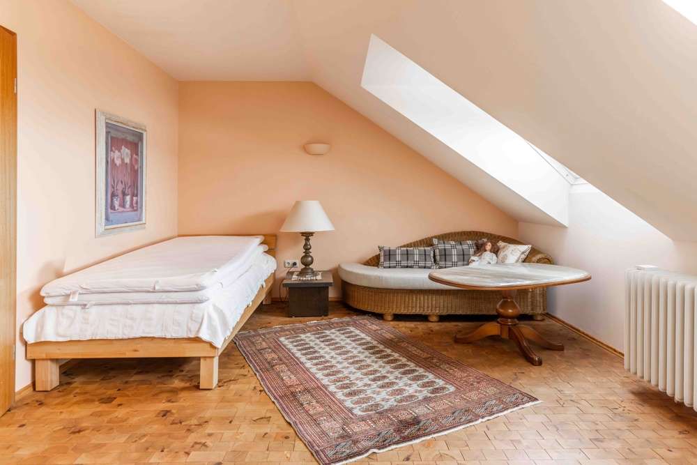 Immobilie in Alling - Top gepflegtes Reihenmittelhaus mit 4,5 Zimmern inkl. Hobbyraum, Sauna  und Garage - Bild 26