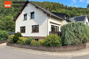 Zwei Generationen. Ein Zuhause. Unzählige Möglichkeiten. – Die vollständige Adresse der Immobilie erhältst du vom Anbieter., 66693 Mettlach – Vorschaubild 2