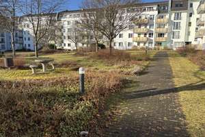 2 Raum Wohnung mit Aufzug, Stellplatz, offene Küche, EBK und Balkon in ruhiger Lage zu vermieten – Tannenstraße 17, 9113 Schloßchemnitz, Chemnitz – Vorschaubild 4