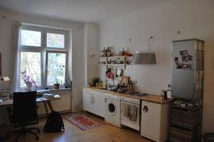 Sonniges Altbau-Studio mit separatem Schlafzimmer - Provisionsfrei – Pflügerstr. 64, 12047 Neukölln (Ortsteil), Berlin – Vorschaubild 1