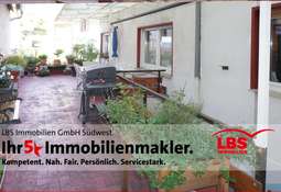 kleine Terrasse im OG