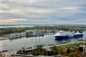 provisionsfrei: Luxuriöse 2-Zimmer-Wohnung im 21. OG in Lübeck-Travemünde – Trelleborgallee 2, 23570 Travemünde, Lübeck – Vorschaubild 2