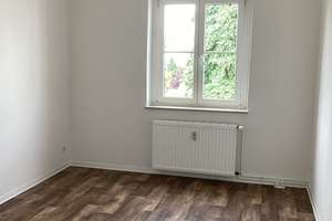 2-Zimmer-Wohnung mit saniertem Duschbad! – Cracauer Str. 36, 39114 Cracau, Magdeburg – Vorschaubild 2