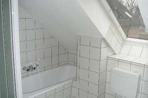 Neu renovierte 2,5 Raum-Dachgeschoss-Wohnung mit SW-Loggia – Heideweg  28, 44267 Holzen, Dortmund – Vorschaubild 21