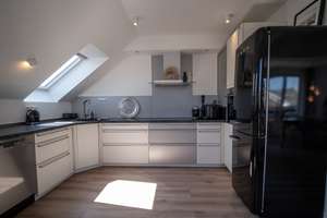Einfach oben - 
Penthouse in Rheinnähe – Die vollständige Adresse der Immobilie erhältst du vom Anbieter., 53225 Beuel-Mitte, Bonn – Vorschaubild 11