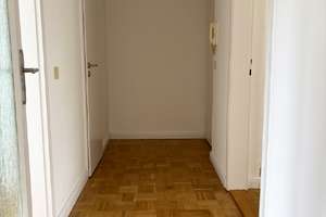 Clever wohnen: 3 Zimmer, Parkett & Tageslichtbad – sofort bezugsfrei – Dobritzer Str. 49, 1237 Seidnitz/Dobritz, Dresden – Vorschaubild 8
