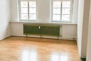 Heidelberg super schöne Wohnung mit Blick auf Marktplatz und Rathaus  – Die vollständige Adresse der Immobilie erhältst du vom Anbieter., 69117 Altstadt, Heidelberg – Vorschaubild 3
