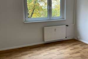 Familienglück unterm Dach – Wohnung wird für Sie saniert – Th.-Müntzer-Siedlung 1, 99195 Eckstedt – Vorschaubild 4