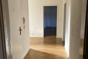 Günstige, vollständig renovierte 5-Raum-Dachgeschosswohnung in Hagen – Lange Straße 17, 58089 Wehringhausen, Hagen – Vorschaubild 4