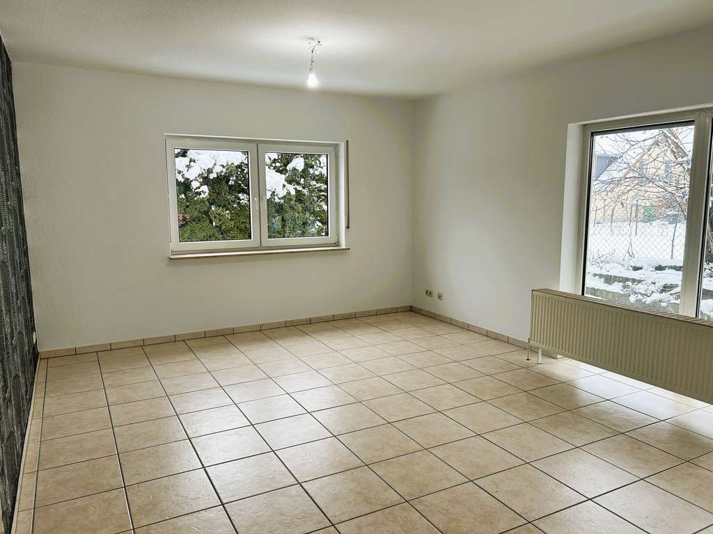 Immobilie in Eltville am Rhein - Helle 3 ZKB EG mit Terrasse und Gartenanteil in Rauenthal - Bild 1