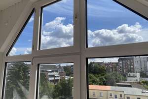Sofortbezug! Helle 5-Zimmer-Altbauwohnung m. Balkon über den Dächern von Kiel zu kaufen. – Die vollständige Adresse der Immobilie erhältst du vom Anbieter., 24114 Südfriedhof, Kiel – Vorschaubild 13