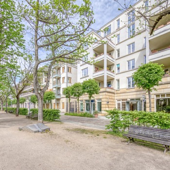 Tiergarten: Exklusives 4-Zimmer-Maisonette-Penthouse mit Dachterrassen & Blick über Berlin