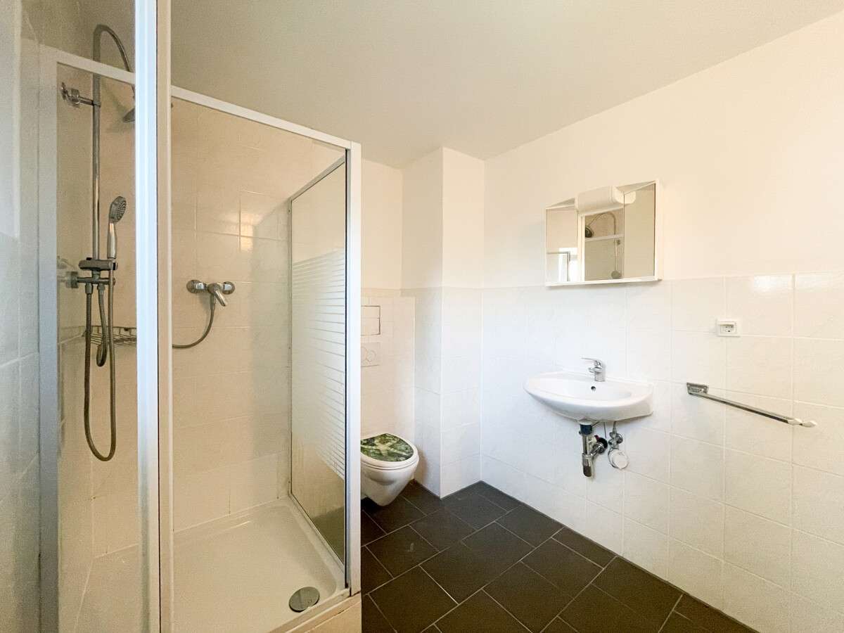 Immobilie in Aiterhofen - Viel Platz, klare Struktur – renditestarkes Mehrfamilienhaus in Aiterhofen - Bild 14