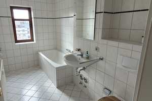 2-Zimmer-Dachgeschosswohnung in Chemnitz/Kaßberg – Barbarossastraße 33, 9112 Chemnitz – Vorschaubild 2