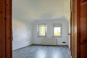 Gemütliches Einfamilienhaus mit weitläufigem Garten und Entwicklungspotenzial – August-Bebel-Straße 80, 59077 Herringen, Hamm – Vorschaubild 8