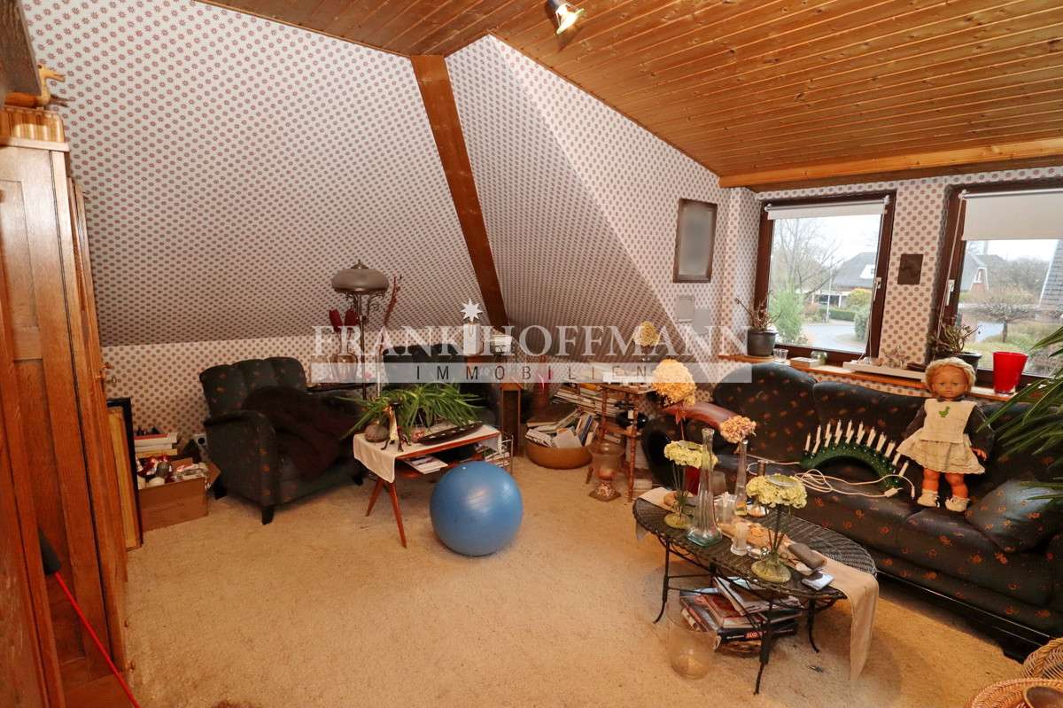 Immobilie in Kaltenkirchen - Traumhaftes Einfamilienhaus in ruhiger Sackgassenendlage mit großem Grundstück in Kaltenkirchen - Bild 11