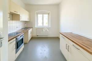 HELLE 2 ZIMMER WOHNUNG IN GRÜNER OASE |SÜDBALKON| PROVISIONSFREI | – Rudolf-Schwarz-Straße 28, 10407 Prenzlauer Berg, Berlin – Vorschaubild 3