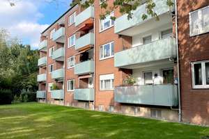 Charmante 2-Zimmer-Wohnung (Wohnrecht) in Düsseldorf mit Balkon 