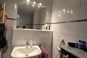 Helle, großzügige 2-Zimmer-EG-Wohnung mit kleinem Garten in Weidenpesch, Energie-Effizienzbauweise – Die vollständige Adresse der Immobilie erhältst du vom Anbieter., 50737 Weidenpesch, Köln – Vorschaubild 17
