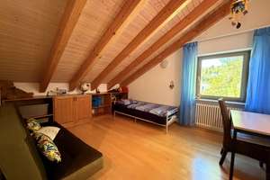Exklusives Architektenhaus mit Einliegerwohnung in Bestlage - Achalm – Die vollständige Adresse der Immobilie erhältst du vom Anbieter., 72766 Reutlingen-Mitte, Reutlingen – Vorschaubild 15
