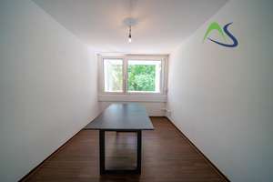 Renovierte Fünfzimmerwohnung in der Nähe vom Gewerbepark – Die vollständige Adresse der Immobilie erhältst du vom Anbieter., 93057 Reinhausen, Regensburg – Vorschaubild 4