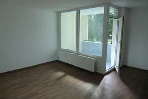 3 Zimmer, EBK, Balkon, Arbergen, zum 01.09.2026 – Schneidhainer Str. 30, 28307 Mahndorf, Bremen – Vorschaubild 2