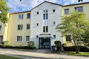 Voll ausgestattete Gartenwohnung in ruhiger Lage – Die vollständige Adresse der Immobilie erhältst du vom Anbieter., 80939 Freimann, München – Vorschaubild 11