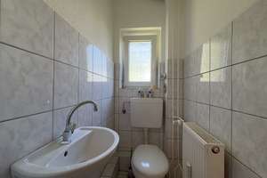 *ENDLICH zu den ERSTEN gehören * - renovierte Erdgeschosswohnung mit Balkon im Dellviertel! – Friedenstraße 81, 47053 Dellviertel, Duisburg – Vorschaubild 7
