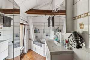 Property thumbnail 17