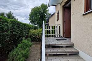 Reihenendhaus mit Kamin und moderner Gas-Hybridheizung in Berlin-Rudow – Die vollständige Adresse der Immobilie erhältst du vom Anbieter., 12357 Rudow, Berlin – Vorschaubild 2