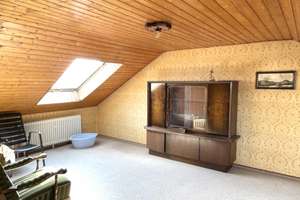 Haus mit 8 Zi. Garage in Tönisvorst, Keller, sep. Wohneinht. mit 4 Badezimmer und 3 Küchen – Die vollständige Adresse der Immobilie erhältst du vom Anbieter., 47918 Tönisvorst – Vorschaubild 23