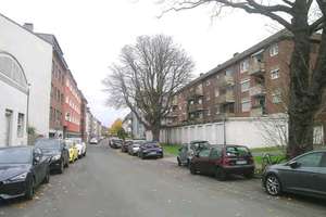 Attraktive 4-Zimmer-Wohnung mit Balkon und Stellplatz in Düsseldorf-Unterrath – 40468 Unterrath, Düsseldorf – Vorschaubild 3