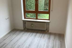 Vermietete 2-Zimmer-Wohnung mit Garten – solide Kapitalanlage mit Potenzial – Die vollständige Adresse der Immobilie erhältst du vom Anbieter., 86159 Universitätsviertel, Augsburg – Vorschaubild 2