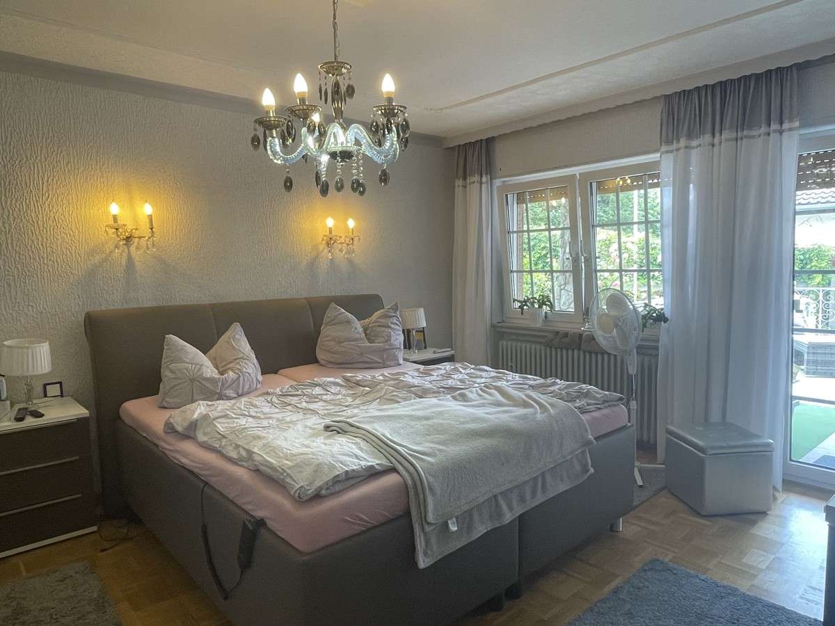 Immobilie in Florstadt - Einfamilienhaus im Bungalowstil mit großem Garten und Terrasse - Bild 26