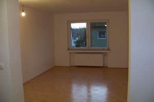 Großzügige moderne 2-Raum-Wohnung + Wohnung, Bad und Küche in 2014 neu + ruhig und zentral gelegen – Heidbergweg 49, 45257 Kupferdreh, Essen – Vorschaubild 6
