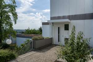 Geigersberg – Exklusive 4-ZKB-Terrassenwohnung mit unverbaubarem Panoramablick – Geigersbergstraße 50, 76227 Durlach, Karlsruhe – Vorschaubild 2