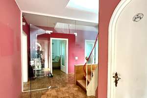 Ein Haus mit Seele – Zeitlose Eleganz trifft auf beste Lage in Kumpfmühl – Die vollständige Adresse der Immobilie erhältst du vom Anbieter., 93051 Kumpfmühl-Ziegetsdorf-Neuprüll, Regensburg – Vorschaubild 2