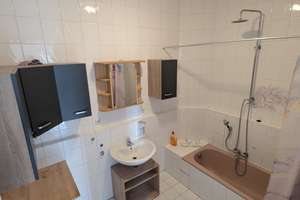 3-Zimmer Wohnung mit Wintergarten im 2. OG in Darmstadt-Wixhausen – Die vollständige Adresse der Immobilie erhältst du vom Anbieter., 64291 Wixhausen, Darmstadt – Vorschaubild 14